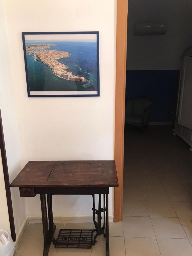 Casa Timoleonte 76